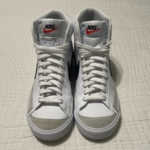 Nike Blazer Mid ‘77